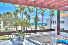 Beautiful Beachfront Apartment with unique ocean views